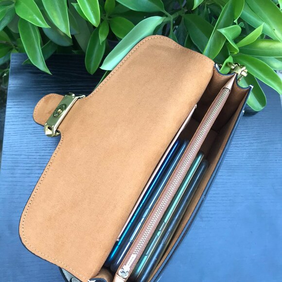 COACH's latest Tabby series envelope bag  Dimensions: 26*15*7.5cm. - Picture 9 of 9